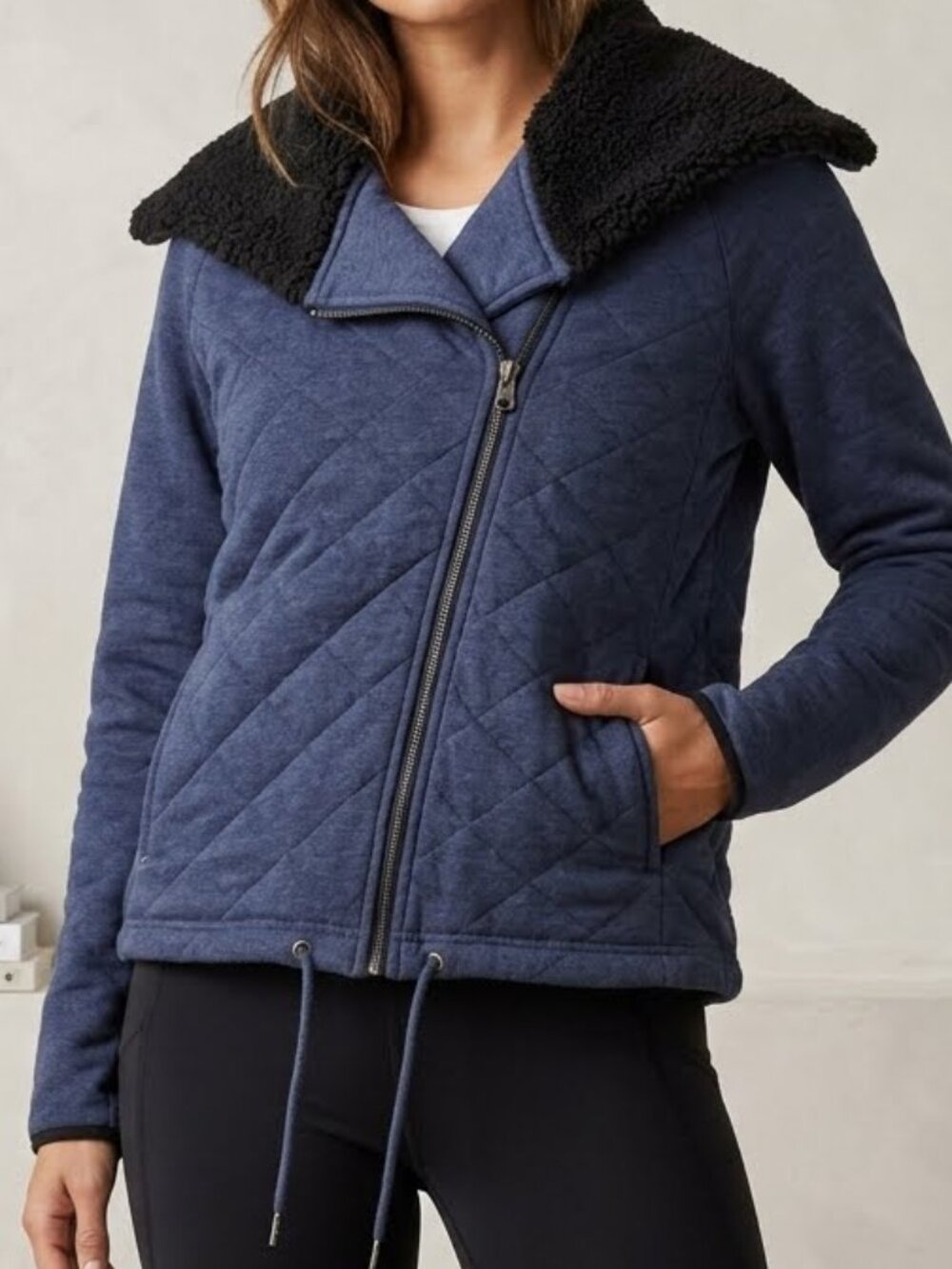 UGG Jackeline Quilted Sherpa Collar Asymmetrical Full Zip Jacket Blue Size M
